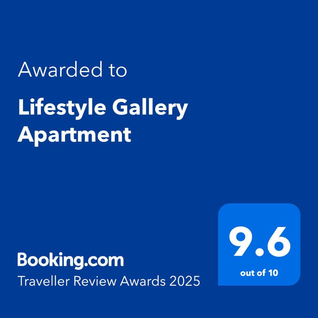 Lifestyle Gallery Apartment スコピエ エクステリア 写真